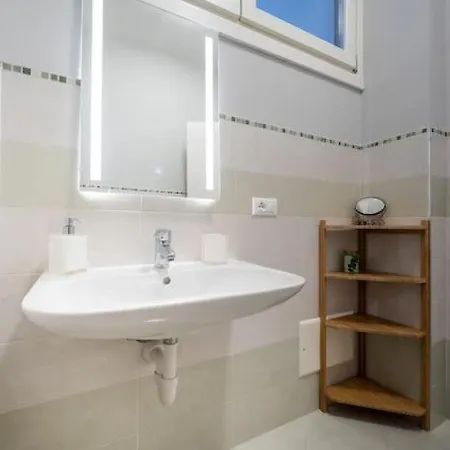 Appartement A Stone's Throw From Juliet's House And The Arena Vérone