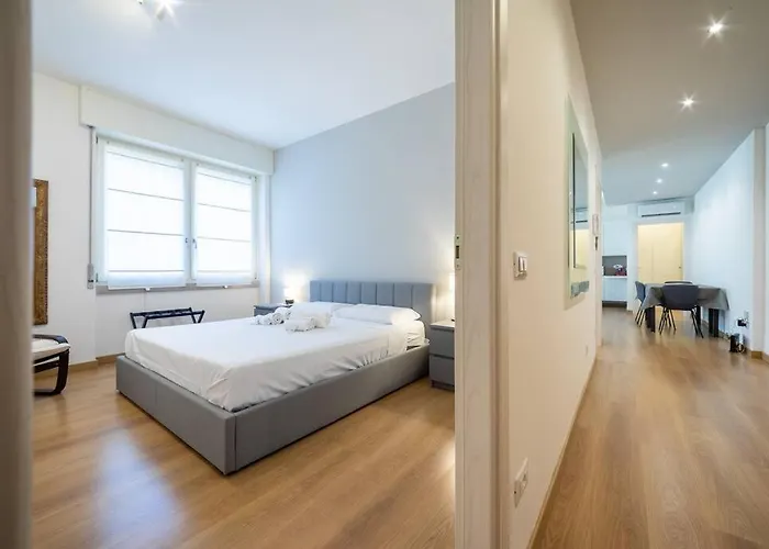 A Stone's Throw From Juliet's House And The Arena * Verona