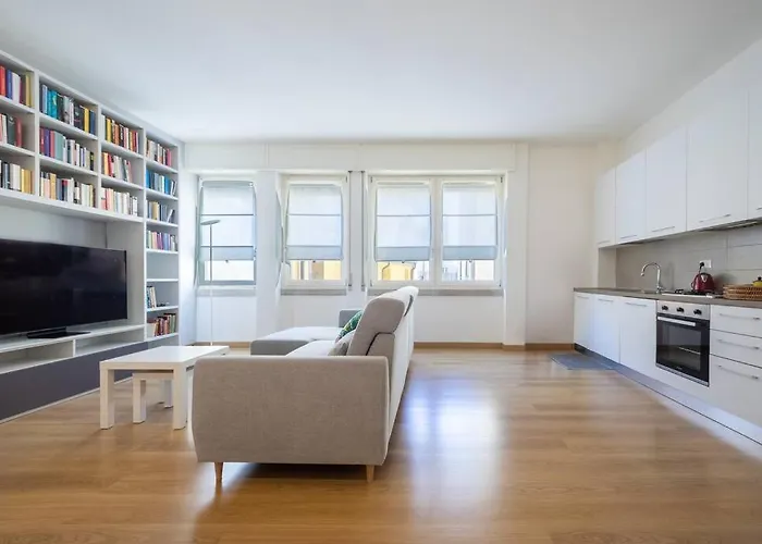 A Stone's Throw From Juliet's House And The Arena *